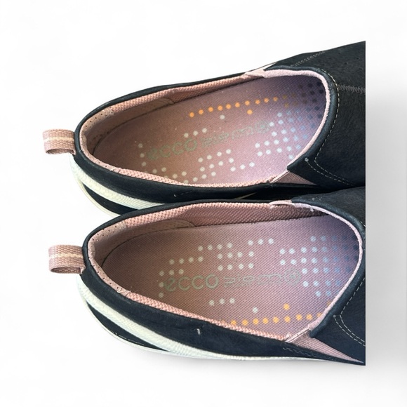 Ecco Biom Black Leather Suede Slip-on Flat Shoes - Picture 7 of 9